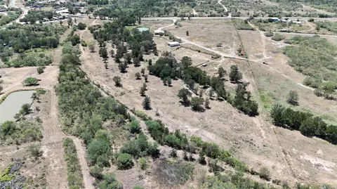 4629 Fm-2984, Luling, TX 78648 photo 11