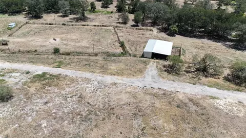 4629 Fm-2984, Luling, TX 78648 photo 9