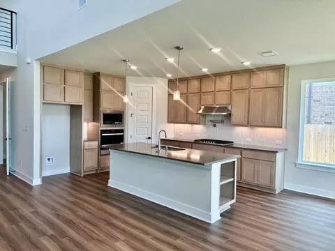19600 Erna Dr, Pflugerville, TX 78660 photo 4