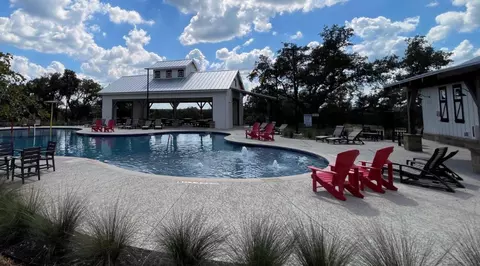 Exterior - 1812 Davee Pl, Georgetown, TX 78633 photo 6 of 7