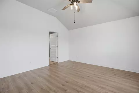Bedroom - 321 Gaida Loop, Georgetown, TX 78628 photo 4 of 4