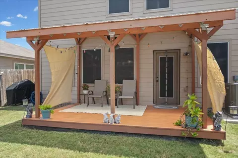 Exterior - 1476 Treeta Trl, Kyle, TX 78640 photo 7 of 11