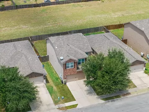 View/Area - 1476 Treeta Trl, Kyle, TX 78640 photo 1 of 3