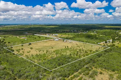 View/Area - 8804 Williamson Rd, Kyle, TX 78640 photo 2 of 11