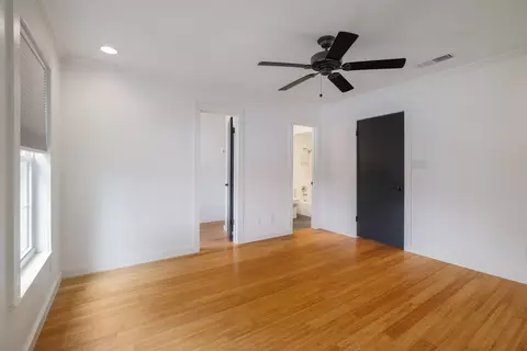 Bedroom - 6628 E Hill Dr, Austin, TX 78731 photo 4 of 4