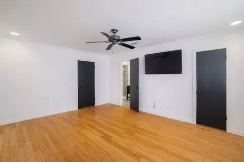 Bedroom - 6628 E Hill Dr, Austin, TX 78731 photo 2 of 4