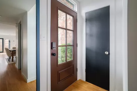 Entry Way - 6628 E Hill Dr, Austin, TX 78731 photo 1 of 2