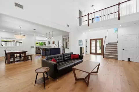 72 Crazy Cross Rd, Wimberley, TX 78676