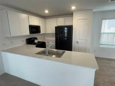 576 Avre Loop, Kyle, TX 78640 photo 8