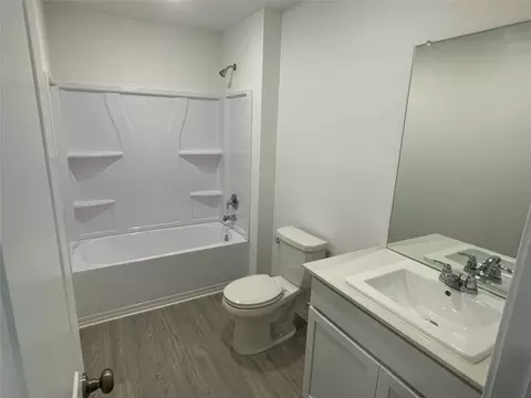 576 Avre Loop, Kyle, TX 78640 photo 4