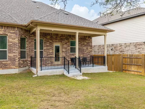 Exterior - 1509 Blue Creek Ln, Georgetown, TX 78628 photo 6 of 8