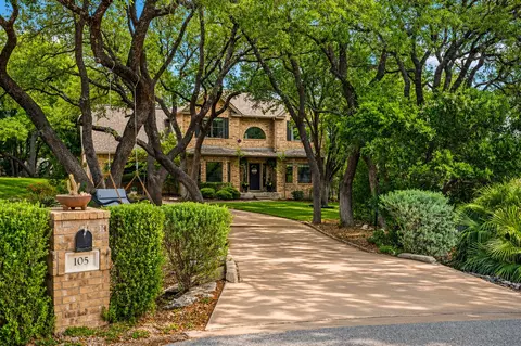 105 Mango Ct, Lakeway, TX 78734