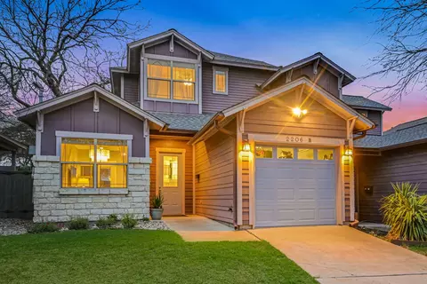 2206 Schriber St #B, Austin, TX 78704