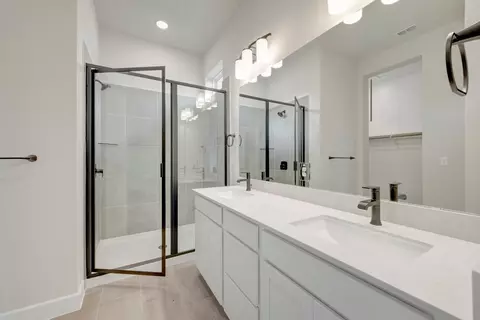 Bath - 1017 Brickell Loop, Austin, TX 78744 photo 1 of 1