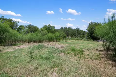 18101 Albert Voelker Rd, Elgin, TX 78621 photo 13