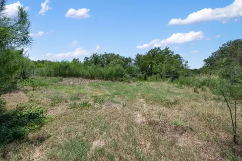 18101 Albert Voelker Rd, Elgin, TX 78621 photo 9