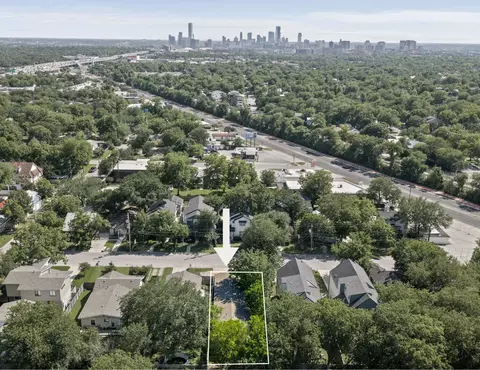 918 E 50, Austin, TX 78751 photo 1