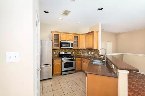 Kitchen - 2829 Saville Loop #17C, Austin, TX 78741 photo 1 of 4