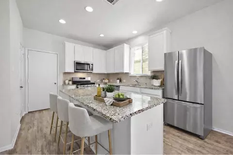 Kitchen - 511 Eves Necklace Dr, Buda, TX 78610 photo 1 of 4