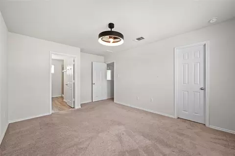 Bedroom - 511 Eves Necklace Dr, Buda, TX 78610 photo 6 of 8