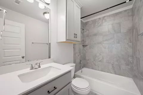 Bath - 201 Trellis Blvd, Leander, TX 78641 photo 4 of 4