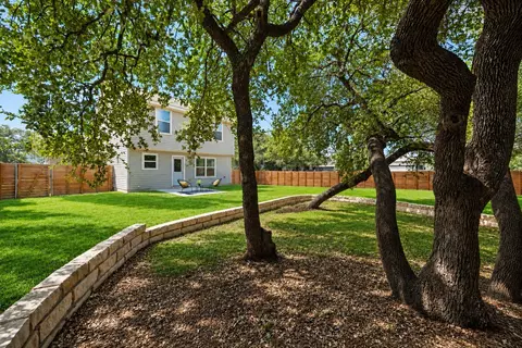 Exterior - 201 Trellis Blvd, Leander, TX 78641 photo 5 of 9