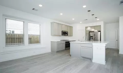 Kitchen - 237 Arrowhead Mound Rd, Georgetown, TX 78628 photo 5 of 5