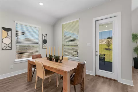Dining - 329 Ridgewell Loop, Georgetown, TX 78633 photo 1 of 2