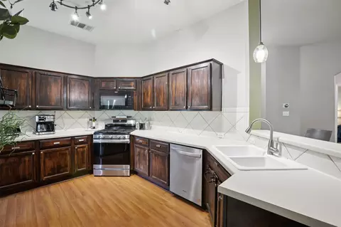 Kitchen - 902 Ridgemont Cir, Leander, TX 78641 photo 2 of 2