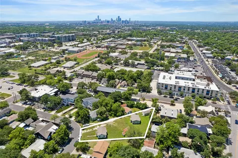 4904 Lynndale Dr, Austin, TX 78756