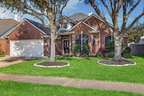 2410 Pine Brook Dr, Deer Park, TX 77536
