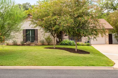2708 Carnarvon Ln, Austin, TX 78704