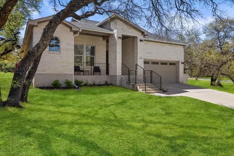 338 Coventry Rd, Spicewood, TX 78669