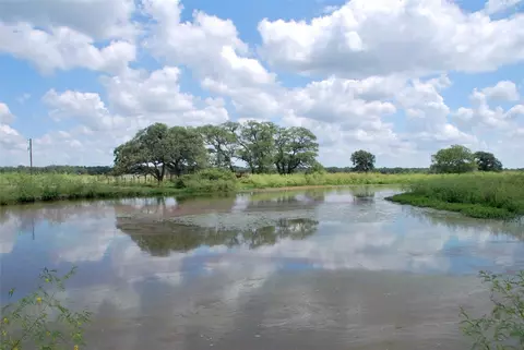 Undisclosed, Hallettsville, TX 77964