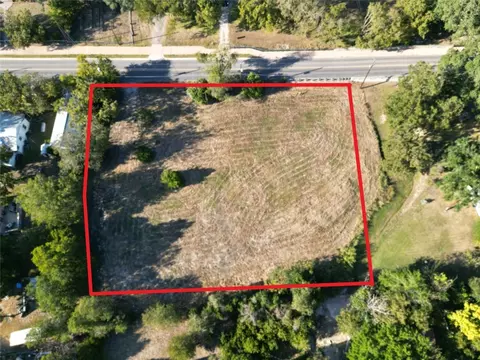 631 Main St, Liberty Hill, TX 78642