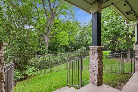 1481 E Old Settlers Blvd #1502, Round Rock, TX 78664