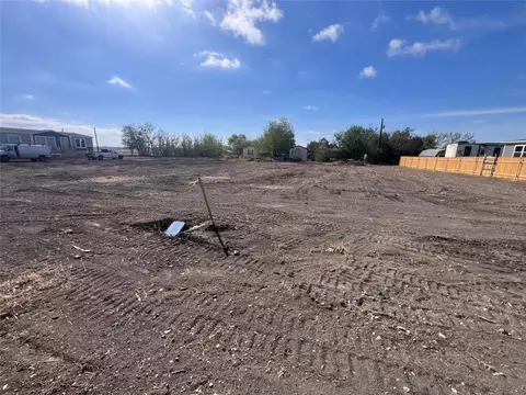 706 E Pecan St, Granger, TX 76530 photo 7