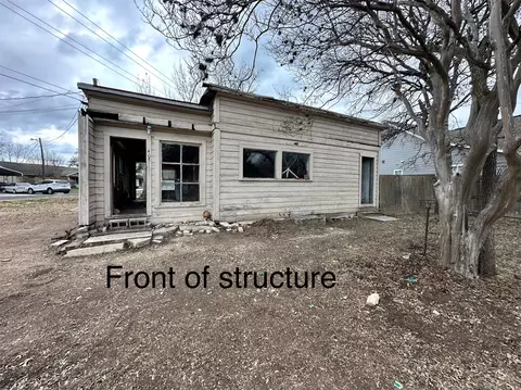 408 S Nance St, Kyle, TX 78640