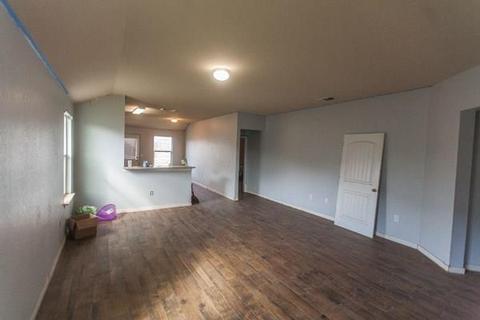 420 Alpha, Kyle, TX 78640 photo 3