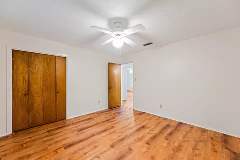 Bedroom - 215 Memorial Dr, Luling, TX 78648 photo 2 of 7