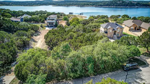 400 Lakefront Dr, Lago Vista, TX 78645