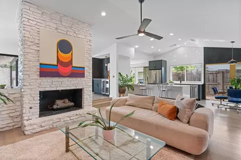 1214 Quailfield Cir, Austin, TX 78758