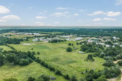 View/Area - 109 Compound Ln, Round Top, TX 78954 photo 5 of 13