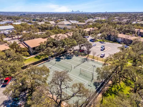 View/Area - 4159 Steck Ave #235, Austin, TX 78759 photo 3 of 3