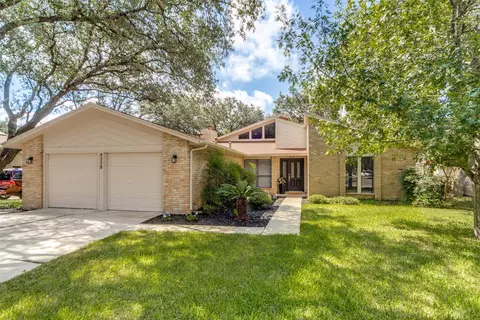 4258 Tall Elm Woods, San Antonio, TX 78249