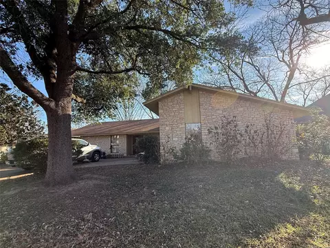 305 Columbine St, Marble Falls, TX 78654