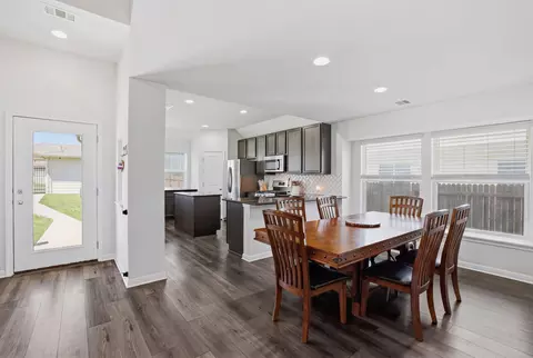 100 Arabian Colt Dr, Georgetown, TX 78626
