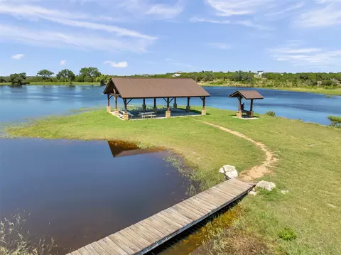 173 Jayhawk Ct, Burnet, TX 78611