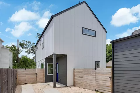 6809 Porter St #2, Austin, TX 78741