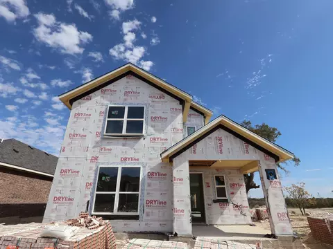 698 Clarissa St, Buda, TX 78610